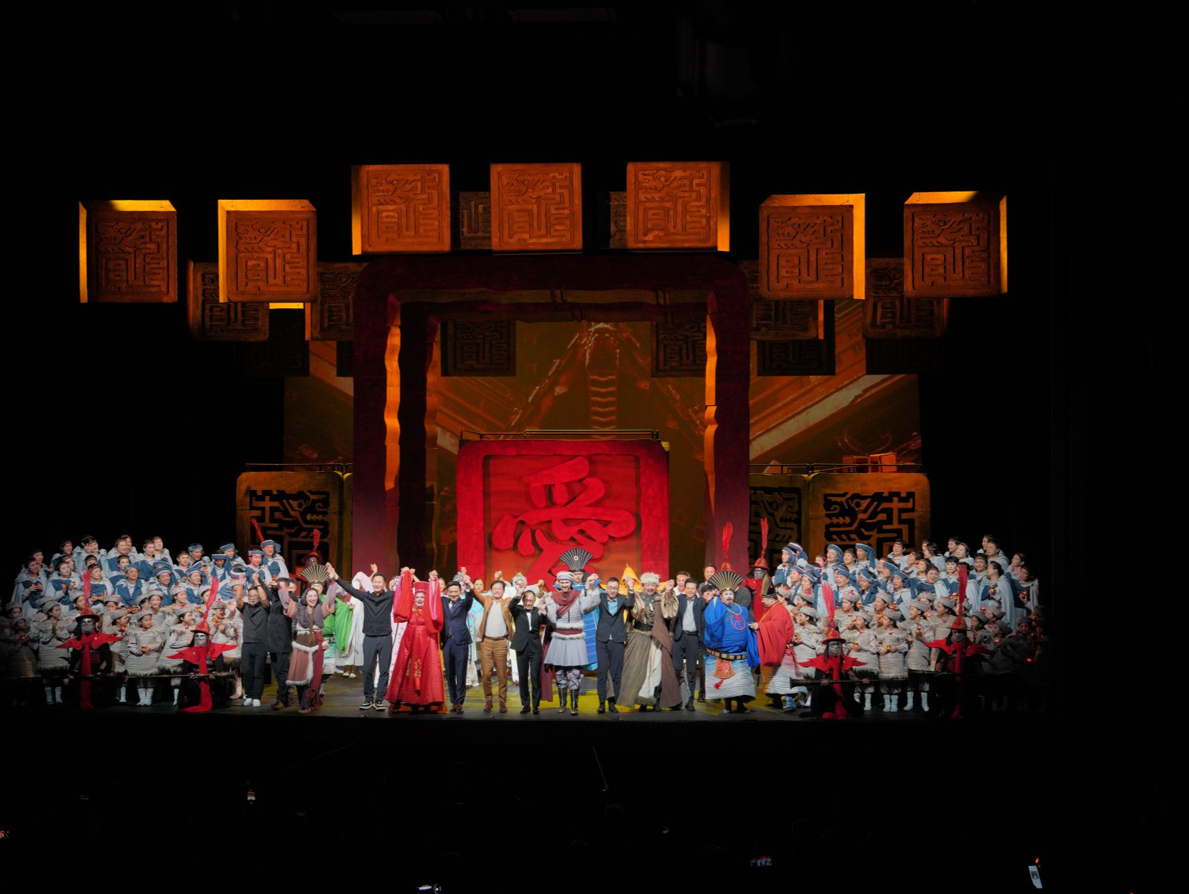 “港版”《杜兰朵》热演5场 深圳市民跨城观演