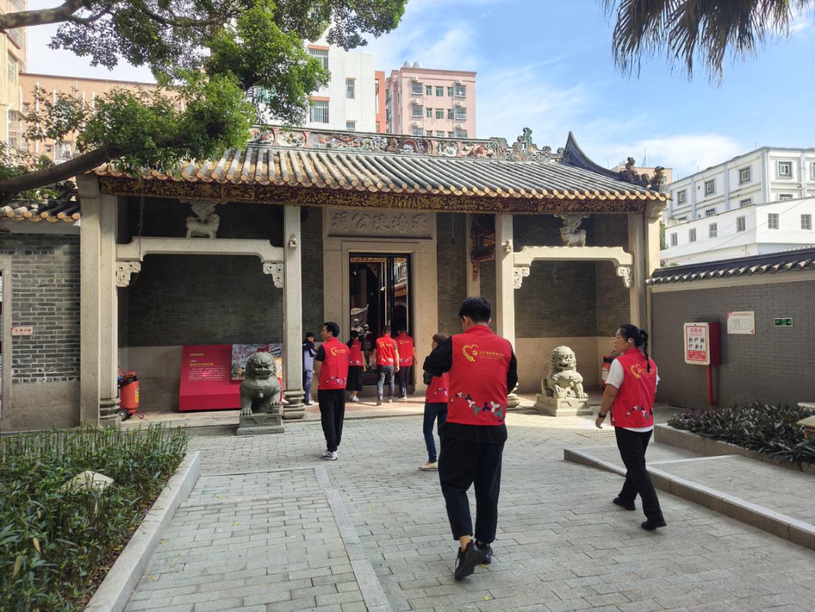 红星社区开展“学党史传承红色基因，守党纪筑牢廉政防线”主题党日活动-2