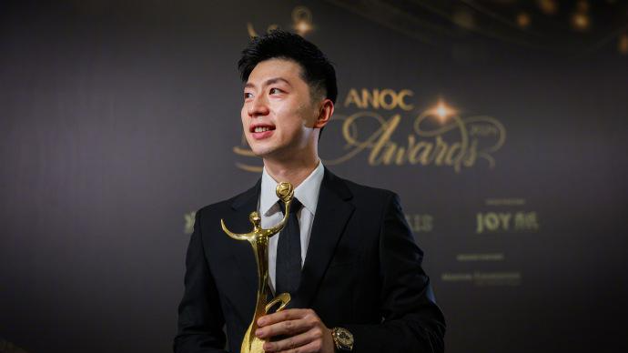 马龙获得国际奥协杰出运动生涯奖 “为国乒这个团队奋斗21年是我最大的成就”