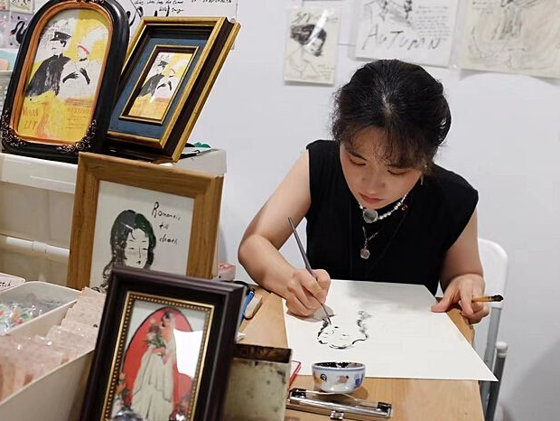 非“科班出身”的追光者 深圳独立插画师猫仔的追梦之旅