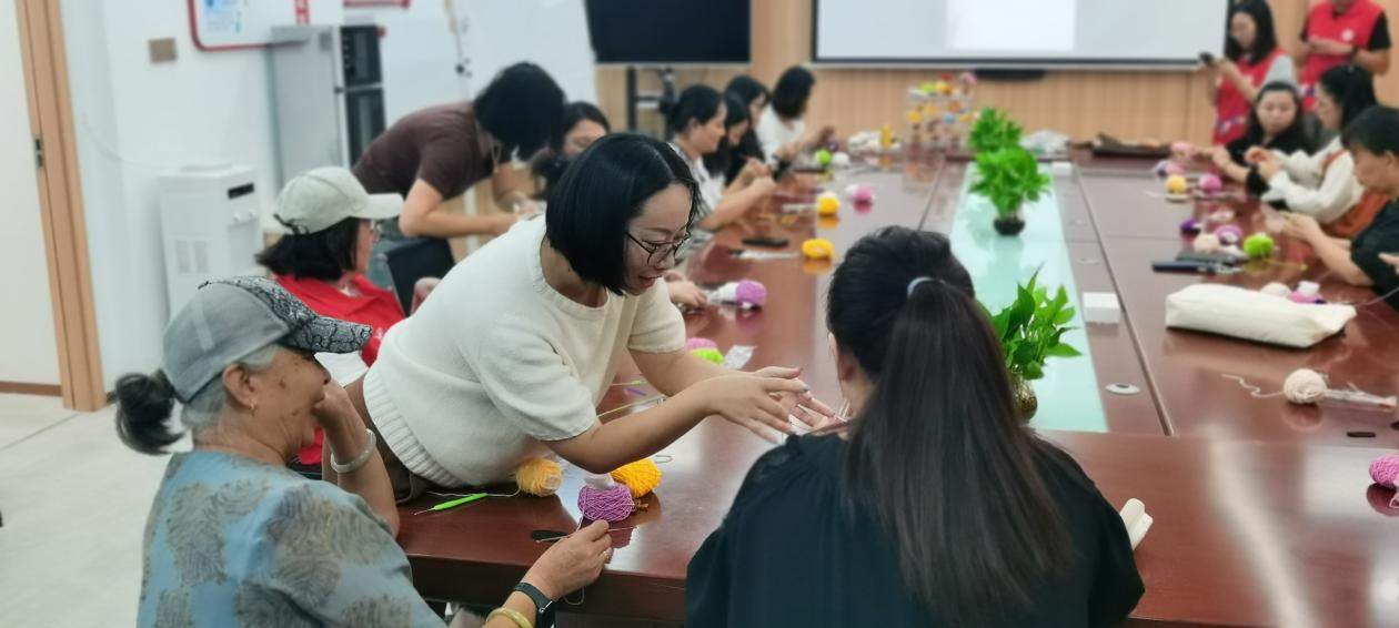 罗湖公益创投项目“牵手同行”行动携手社工客开展社区活动