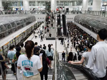 深圳成中国通勤“最幸福”超大城市，45分钟以内通勤比重超八成