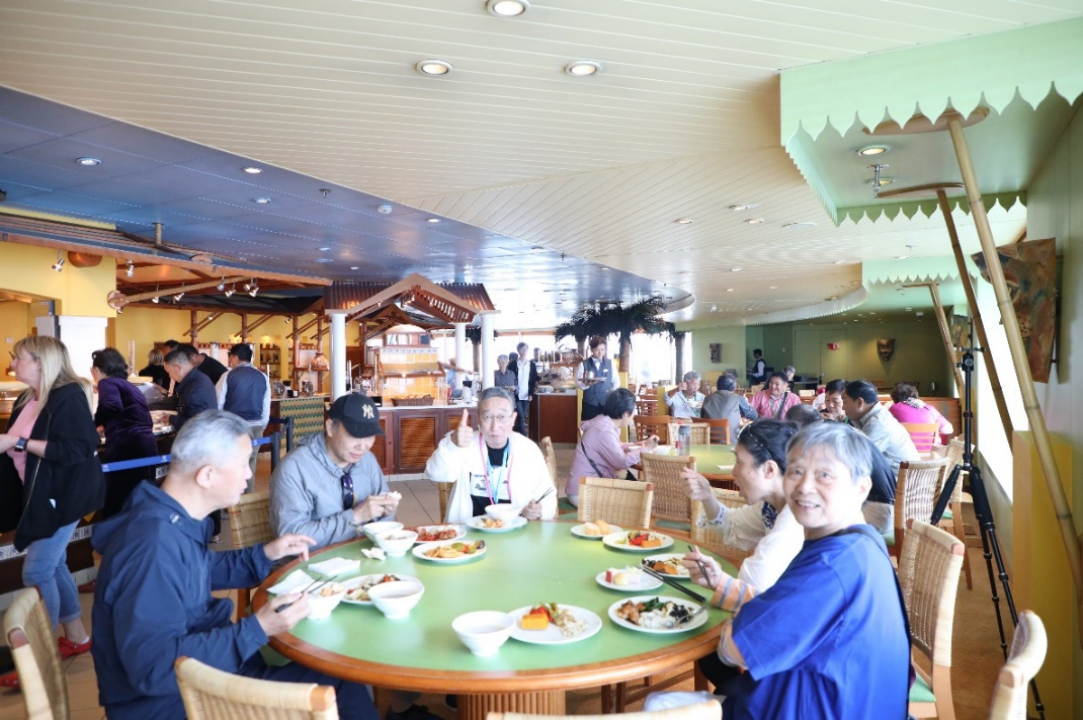 “蓝梦之歌”号首次对公众开放，深圳国际邮轮母港迎来海上乐活新体验