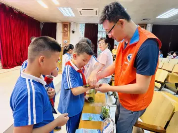 撑起青春保护伞，东晓街道开展禁毒宣传进校园活动