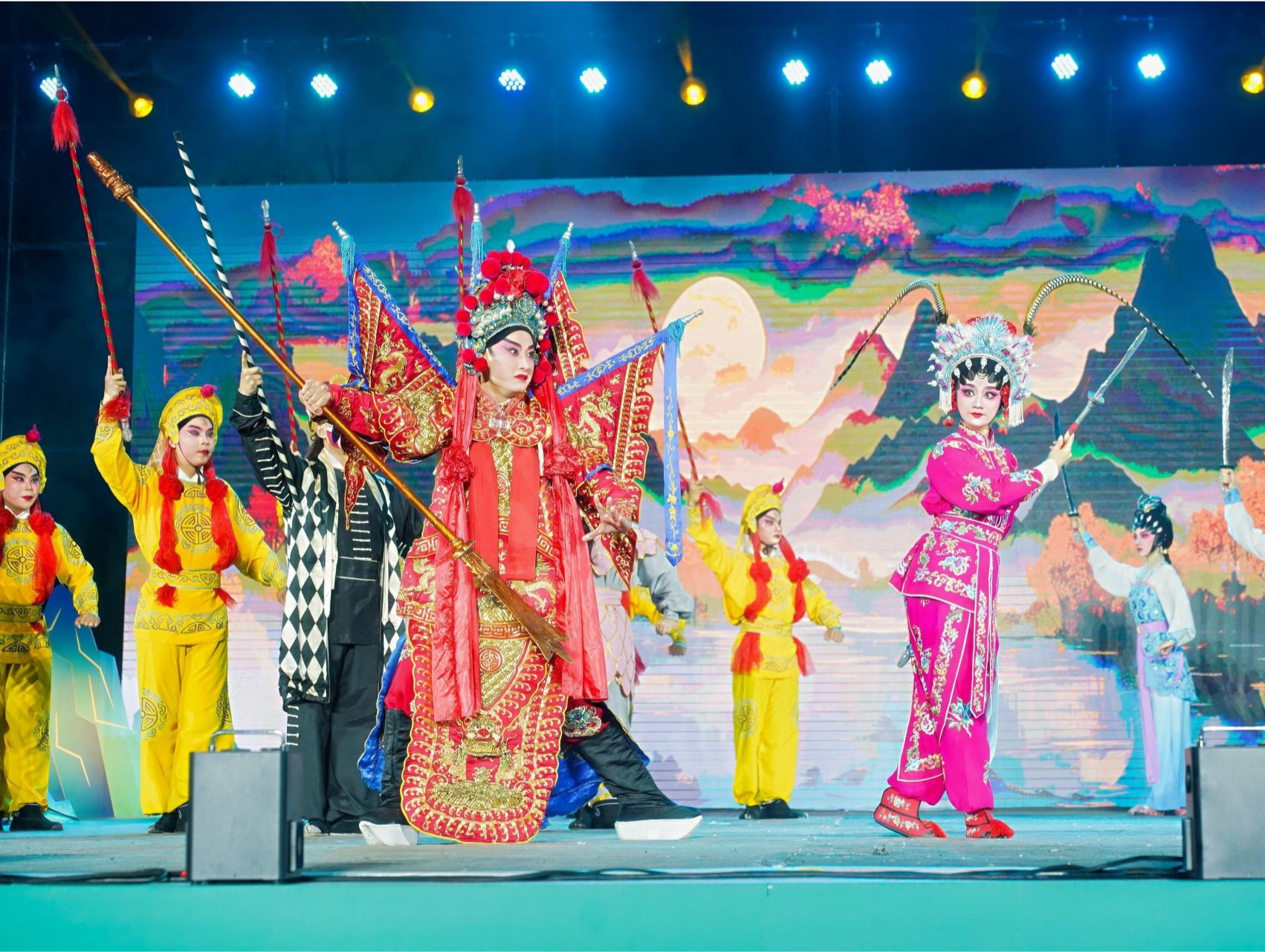 名家荟聚“粤剧之乡”，第二十二届东莞“粤剧黄金周”开幕