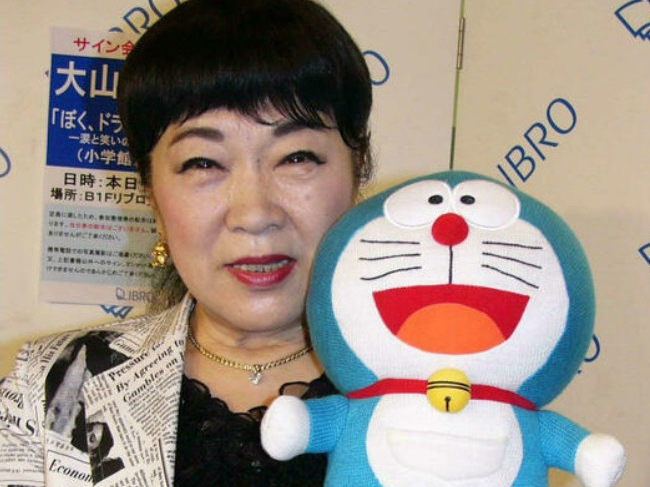 哆啦A梦声优大山羡代去世，享年90岁 