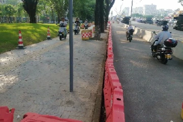 记者帮办 | 中山二桥南侧人行道与摩托车道已开放通行