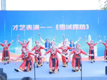 这场智能生活展很对老年人的“口味”！罗湖区举办首届智慧养老集市
