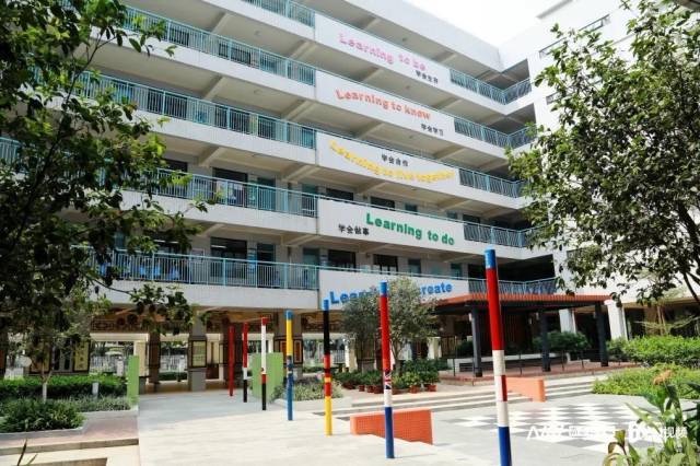 佛山一小学通知解散班级微信群！部门回应→