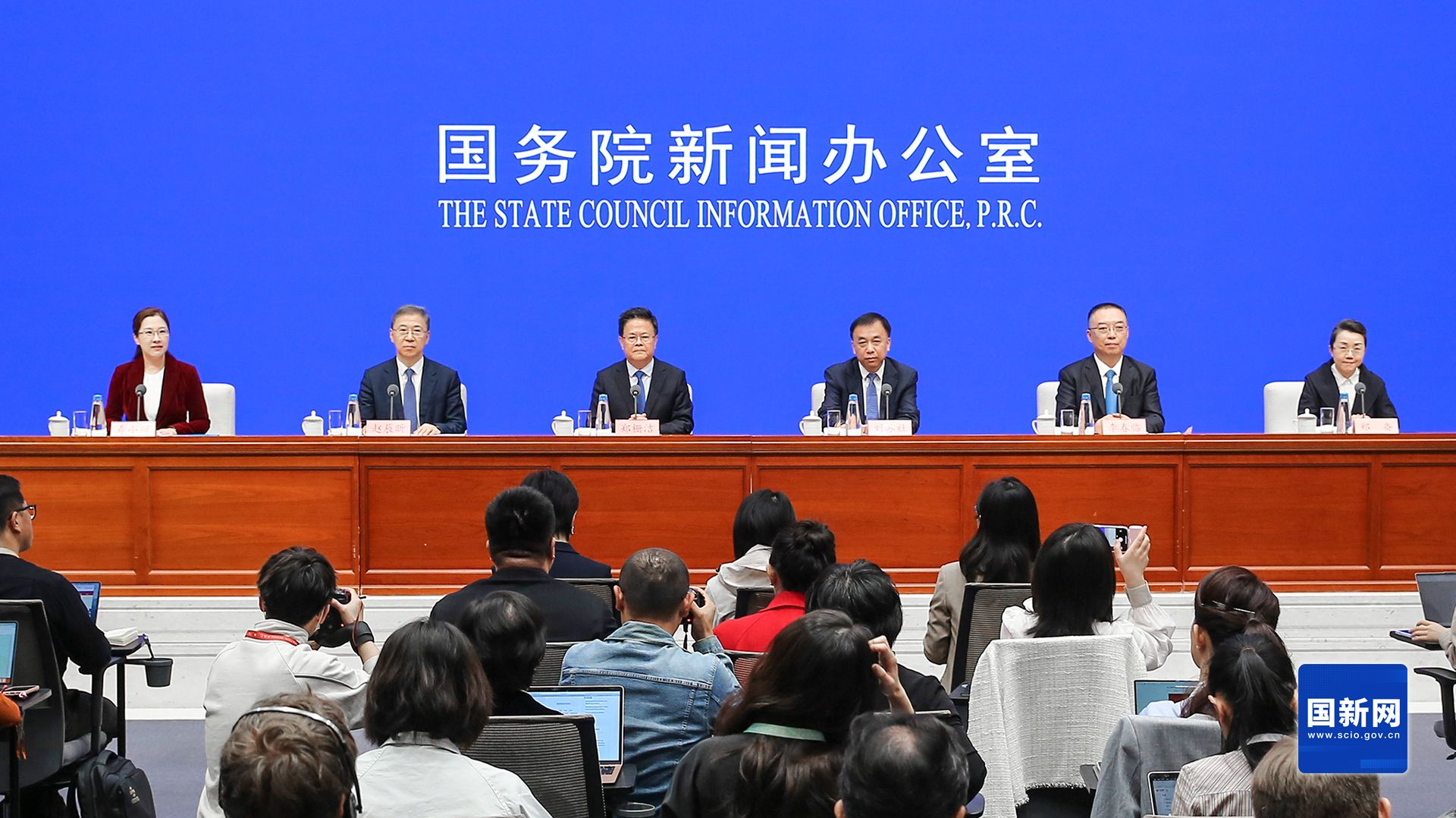 国家加力推出一揽子增量政策 “5个针对”推动经济持续回升向好
