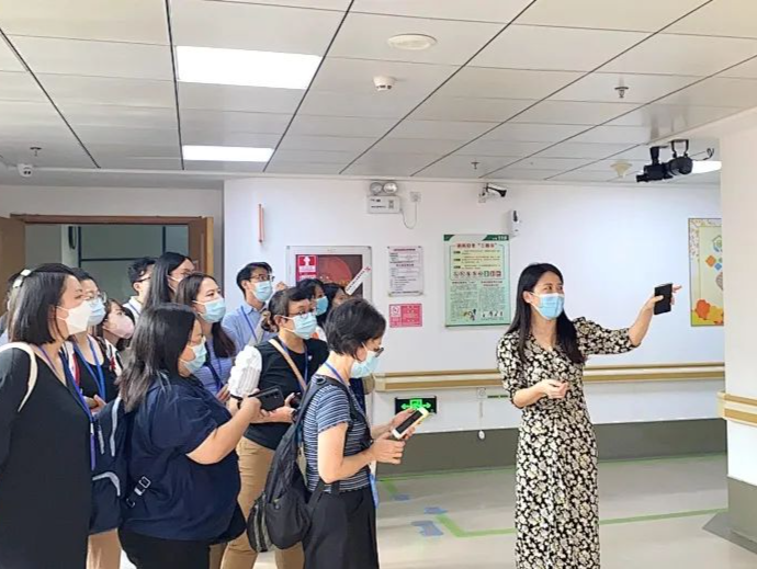 香港保良局考察团到深圳市护理院进行考察交流
