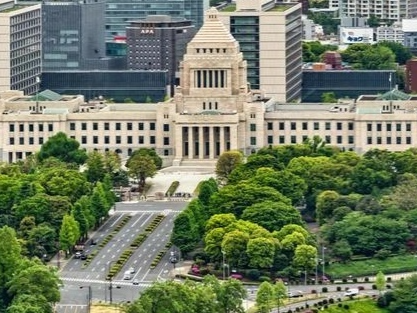日本国会众议院选举开始投票