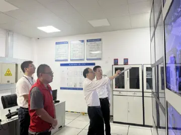 市民政局党组书记、局长黄哲带队开展国庆节前安全督导检查