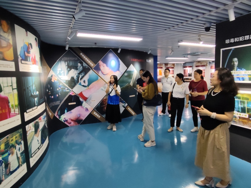 梅沙街道：参观禁毒教育基地，筑牢拒毒思想防线