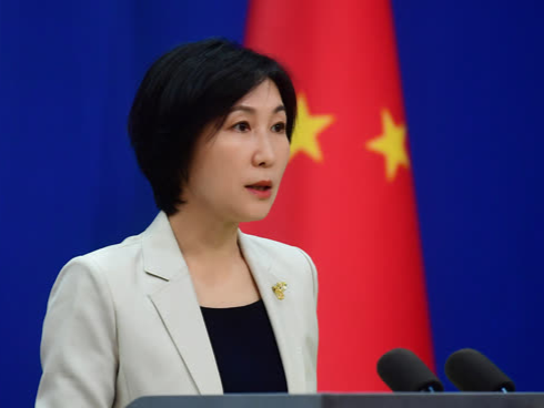 祖国永远是坚强后盾！三名被美方错误羁押的中国公民平安回国
