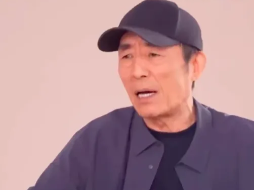 冲上热搜！张艺谋发声：别看，无语