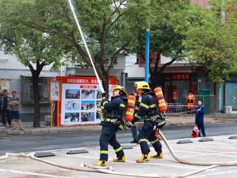 营造消防安全宣传浓厚氛围！吉华街道开展“119消防宣传月”系列活动