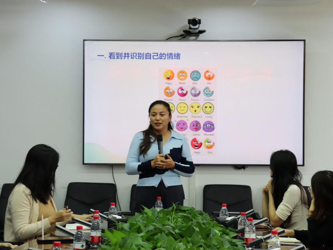 桃源街道开展“雏鹰计划”心理培训 为年轻干部按下解压阀