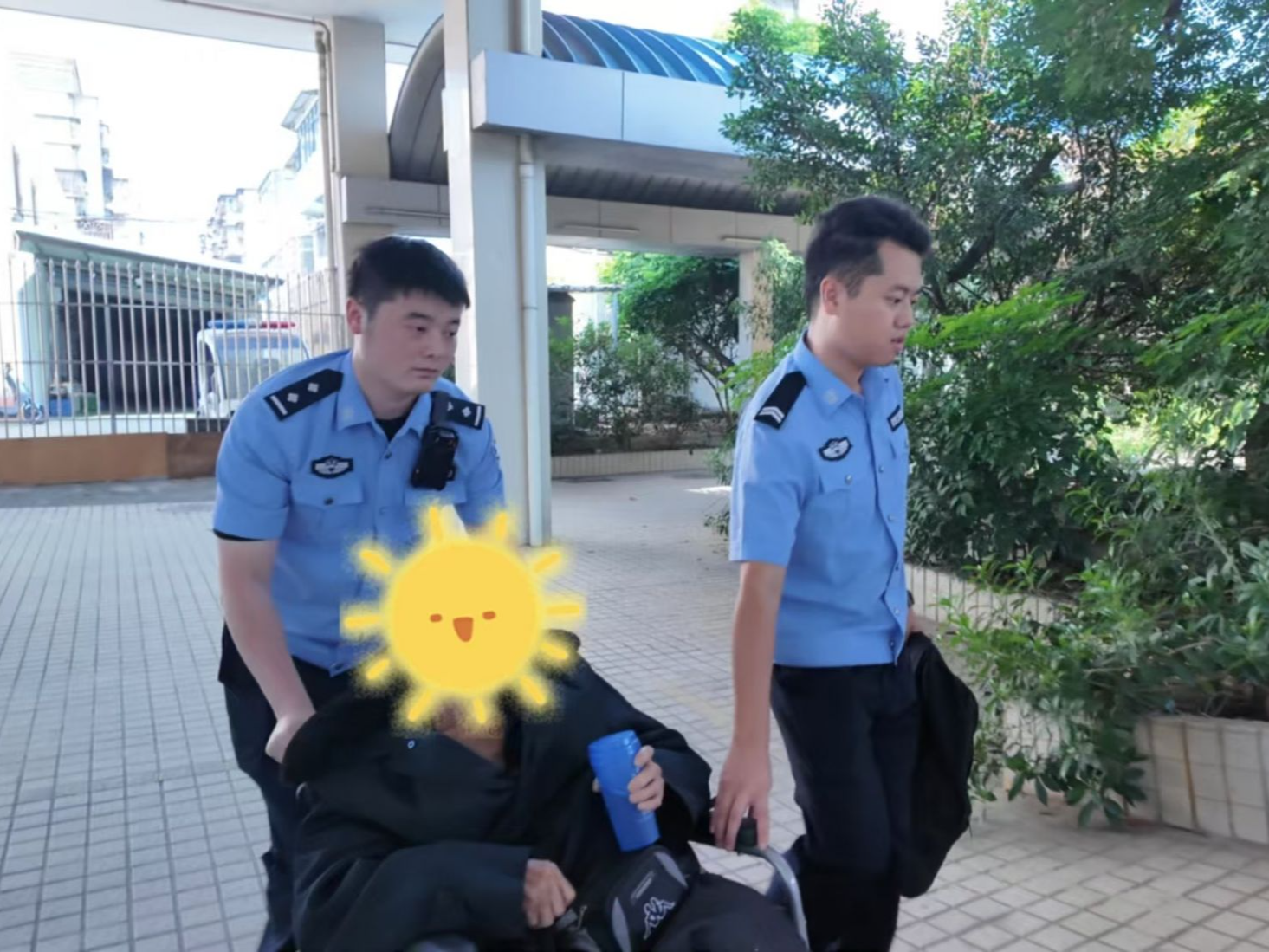 铁路派出所爱心接力，助力七旬老人归家