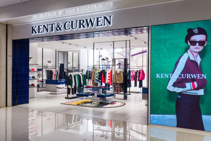 演员陈都灵现身KENT&CURWEN深圳精品店