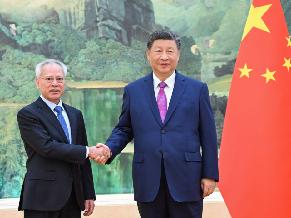 习近平会见澳门特别行政区候任行政长官岑浩辉