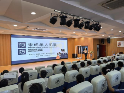 普法宣讲接力不停 龙岗区“八五”普法讲师团开展百场宣讲活动