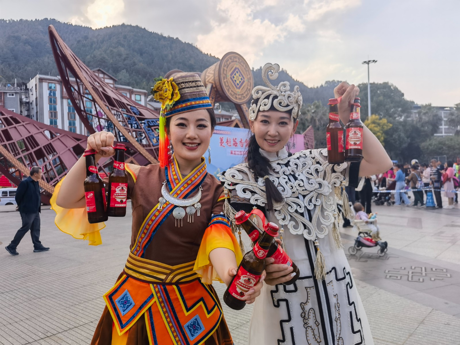 跨越南北八千里 广西“小砂糖橘”和抚远蔓越莓再续前缘