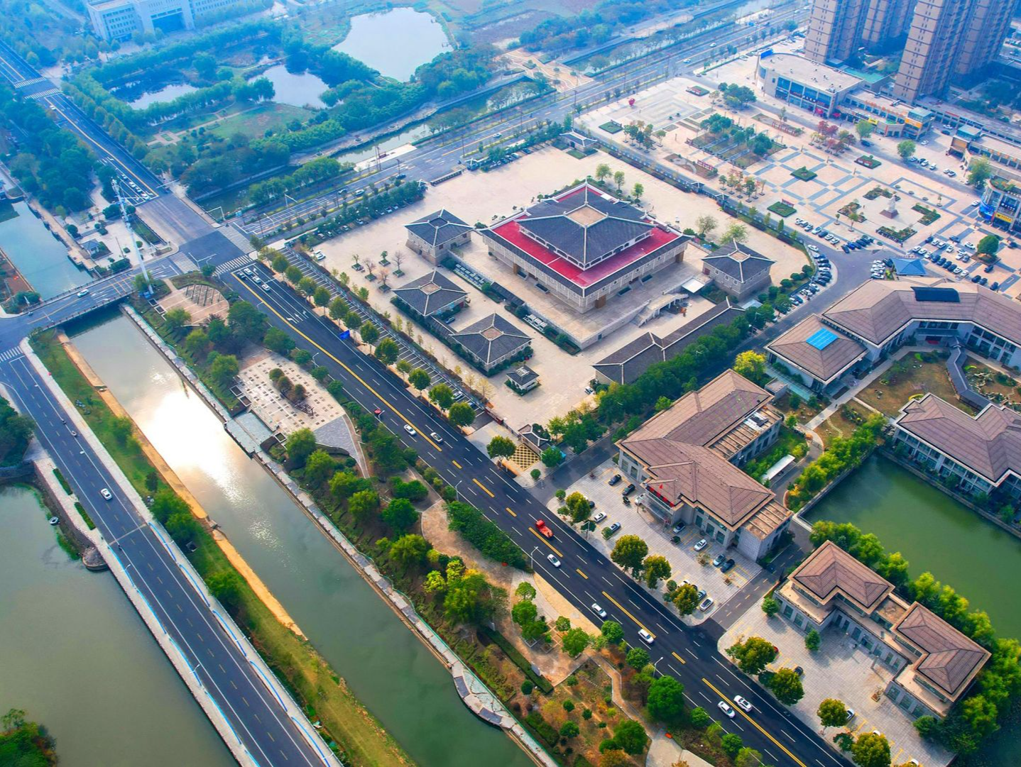 时政新闻眼丨习近平考察湖北，为何重点关注这两个县？