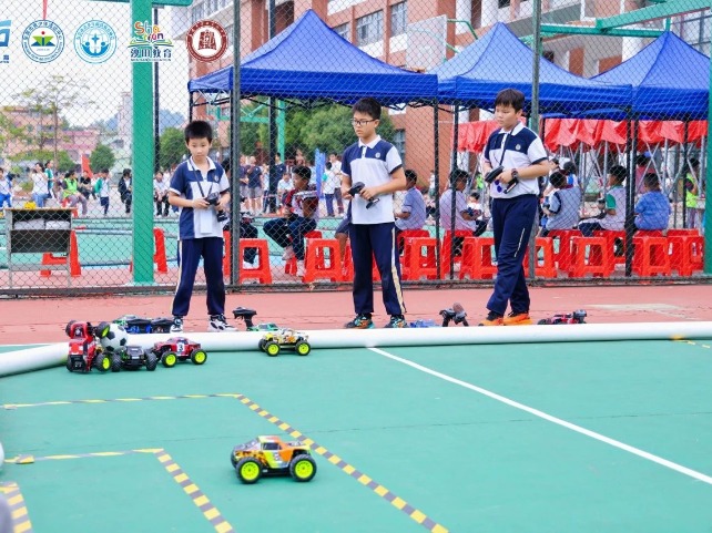 1622名选手同台竞技！东莞市中小学车辆模型比赛举行