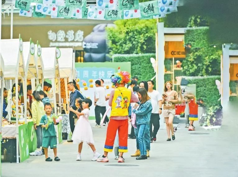 晶报特别报道|老厂房变身“新网红”！最爱龙岗这座最美公共文化新空间~
