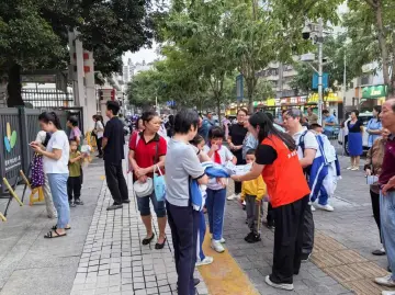 给隔离考生和家长的安心“心理话”