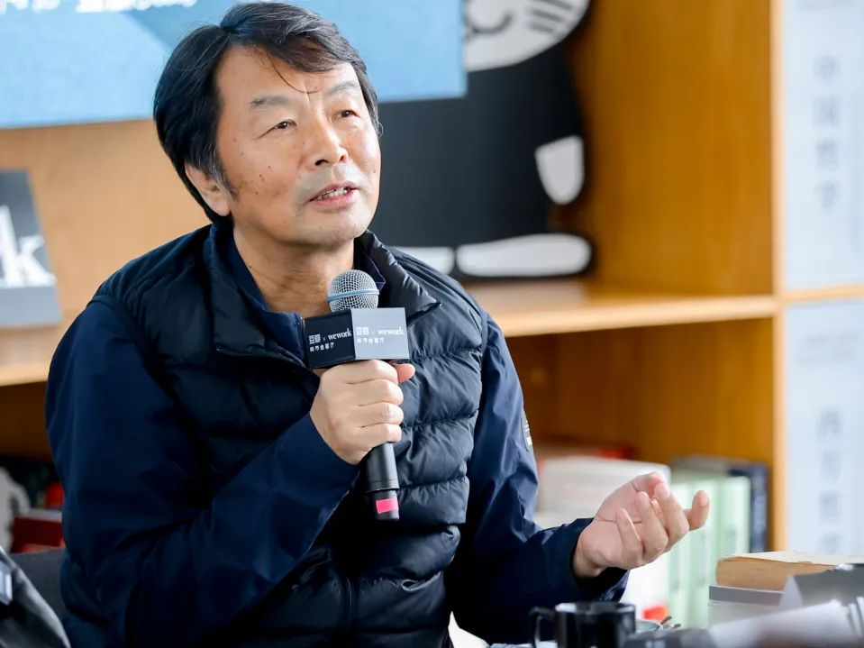 刘震云当选河南省文联主席 