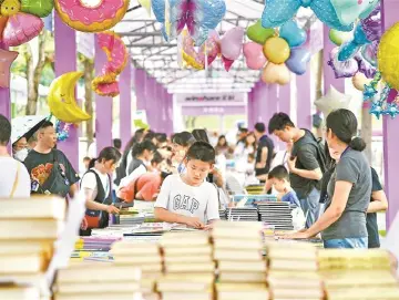 第六届深圳书展闭幕！实现读者和作者的双向奔赴，人气满满展现鹏城爱阅风景