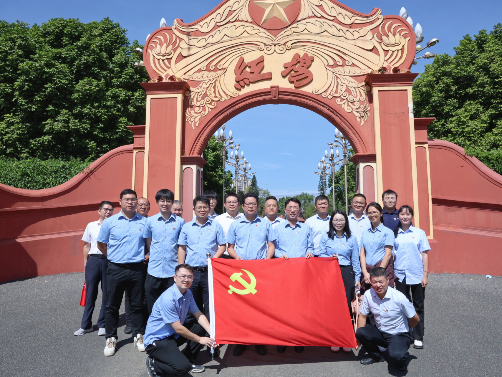 忆初心、感党恩、谈巨变、再精进——环水集团原水公司党支部开展党建共建主题党日活动