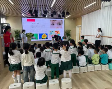 新村社区开展“关注幼儿健康”知识讲座