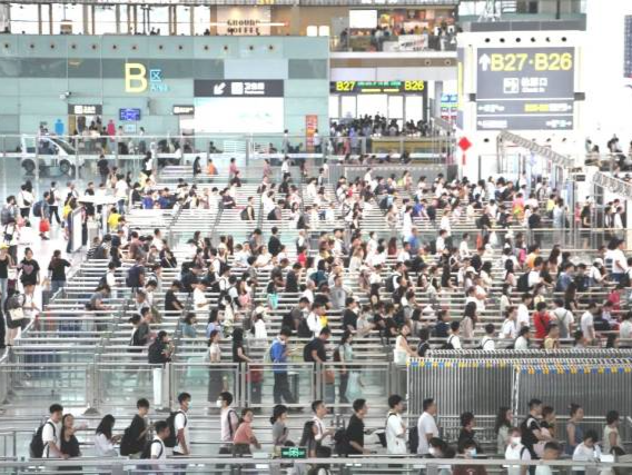 受台风“桃芝”影响，广铁部分动车组列车将停运