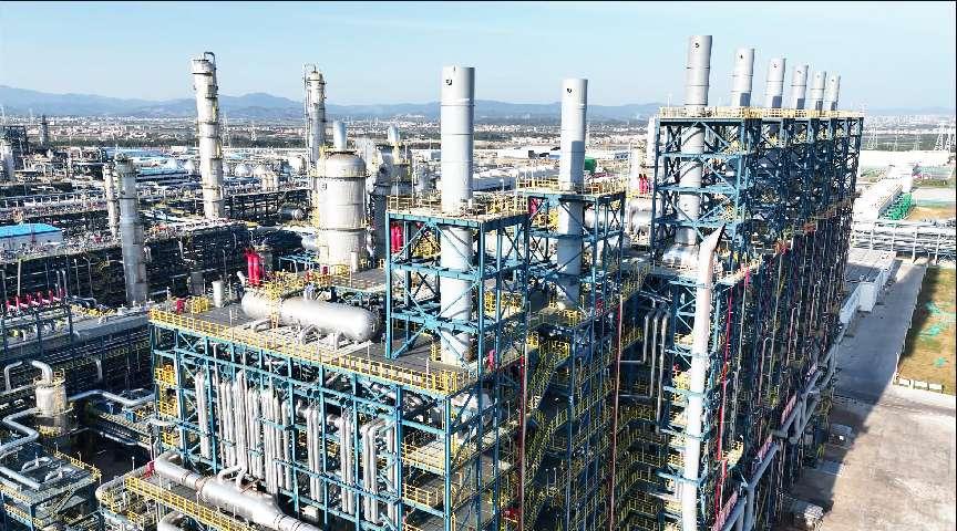 广东揭阳：中国石油广东石化公司乙烯年产量首次突破120万吨