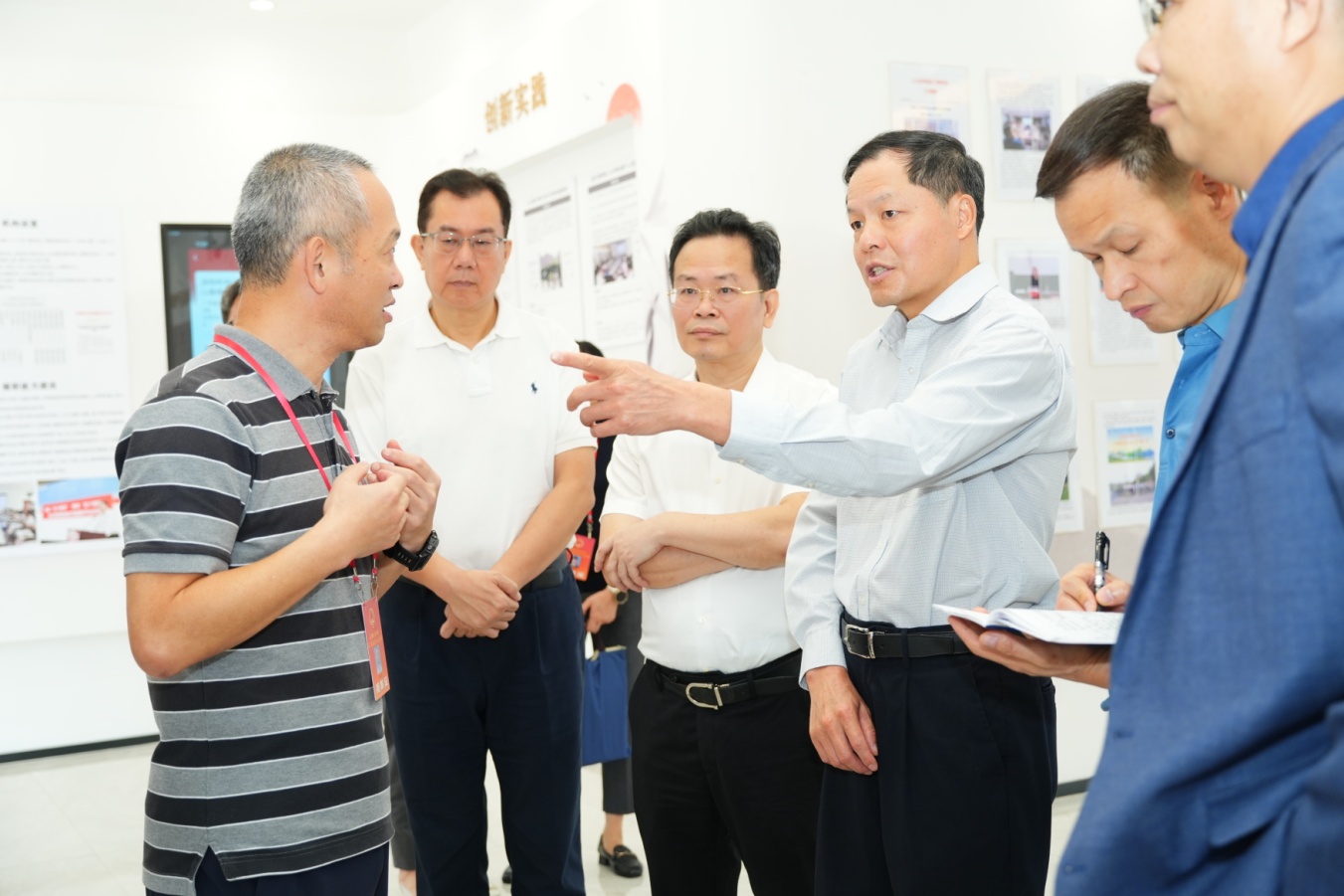 广东省人大常委会代表工委到坪山区龙田街道开展专题调研