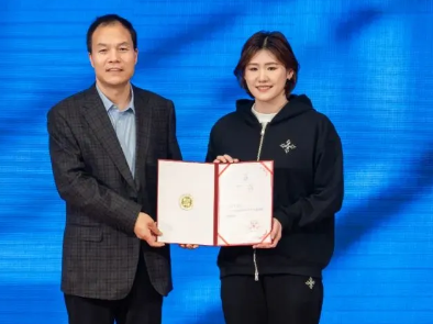 世界冠军叶诗文，有新身份