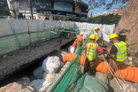 石岐街道19段暗涵清淤工作，预计11月中旬全面完成