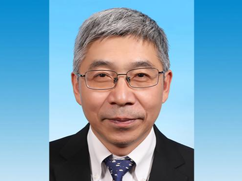 中央决定：张青松任中国投资有限责任公司党委书记 