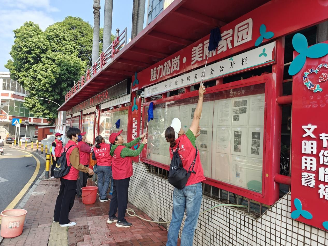 爱我家园 你我共建 花果山社区银龄志愿者在行动