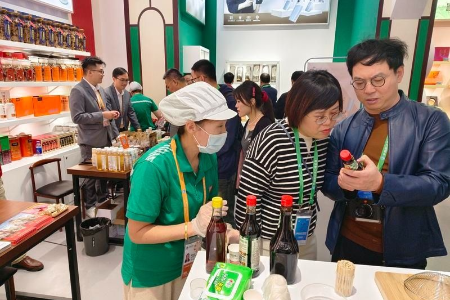 中山百余家企业代表到进博会觅商机