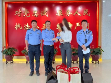 深圳女子车祸后发声：“我在崩溃边缘感受到前所未有的安全感”