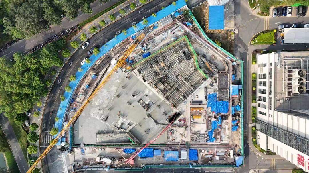 打造岭南特色“南方微型居住综合体”！深大总医院保租房项目全面冲出“正负零”