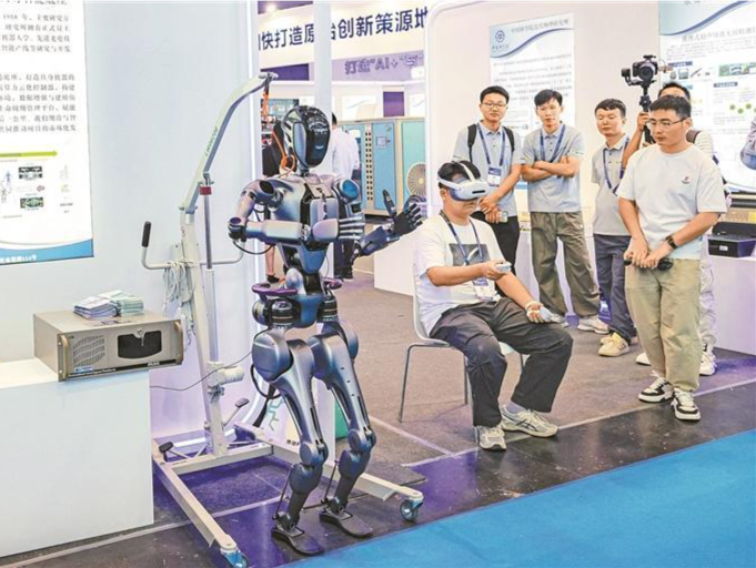 10年内人形机器人将进入千家万户！可以做各种家务，价格预计30万左右