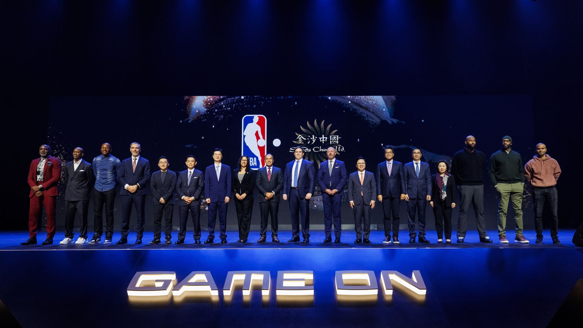 布鲁克林篮网队与菲尼克斯太阳队将于2025年10月在澳门进行两场季前赛