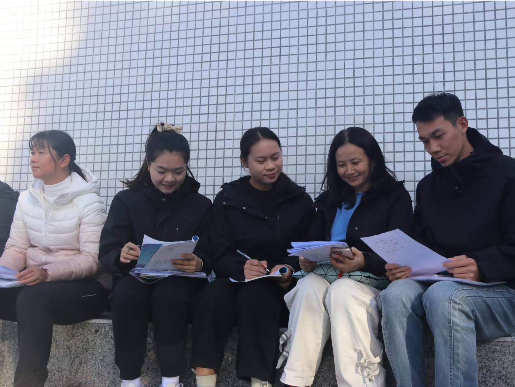 师徒结对帮扶助力教育进阶，广州大学体育学院赴清远英德开展体育浸润行动计划