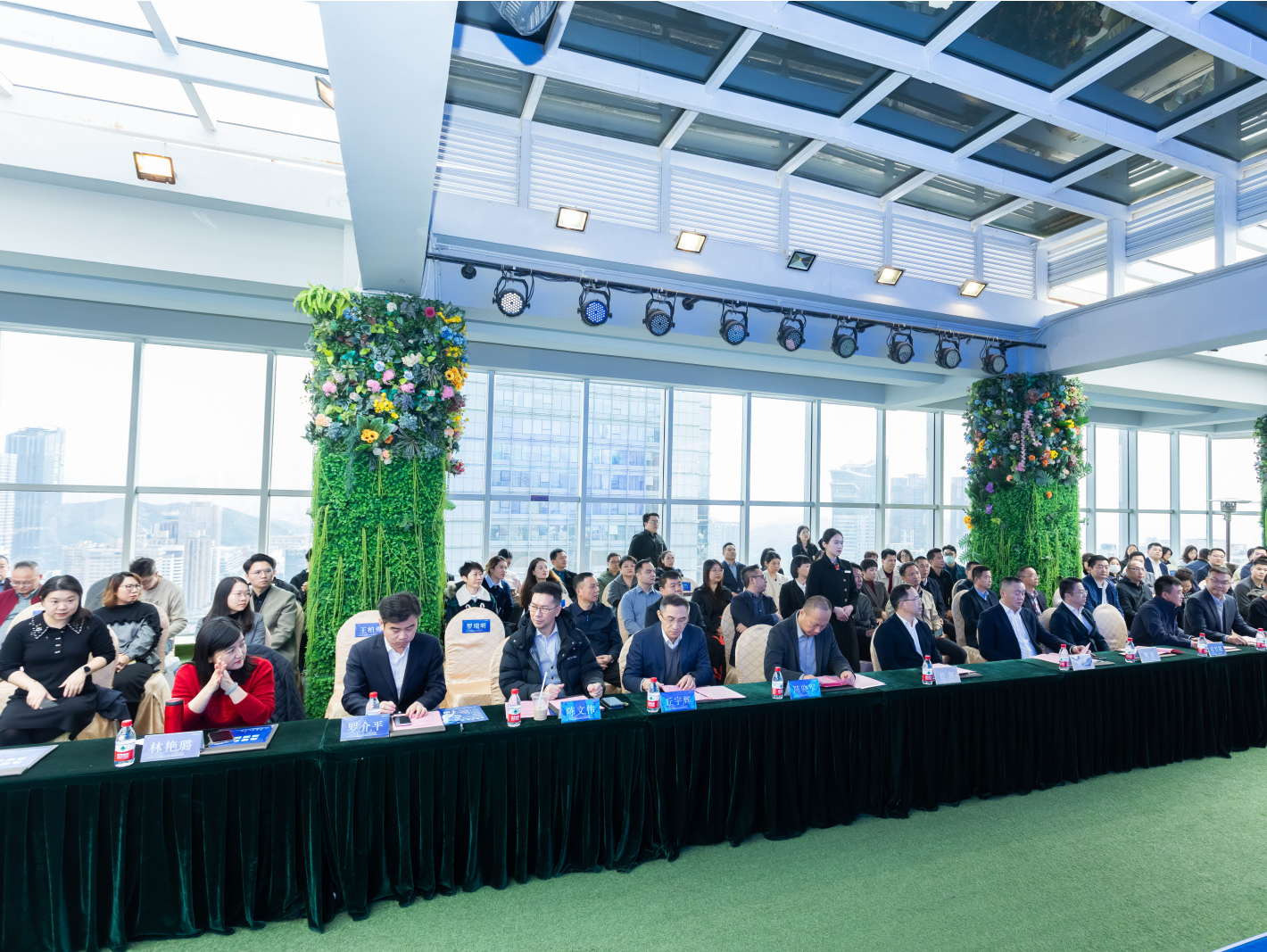 罗湖区桂园街道举办物流专业楼宇揭牌暨“深港澳物流融合圈建设”启动仪式