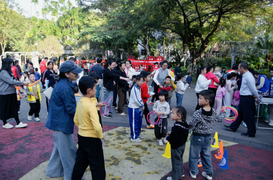 潭头社区开展“凝心聚力 邻里同行”12.5国际志愿者日 嘉年华活动
